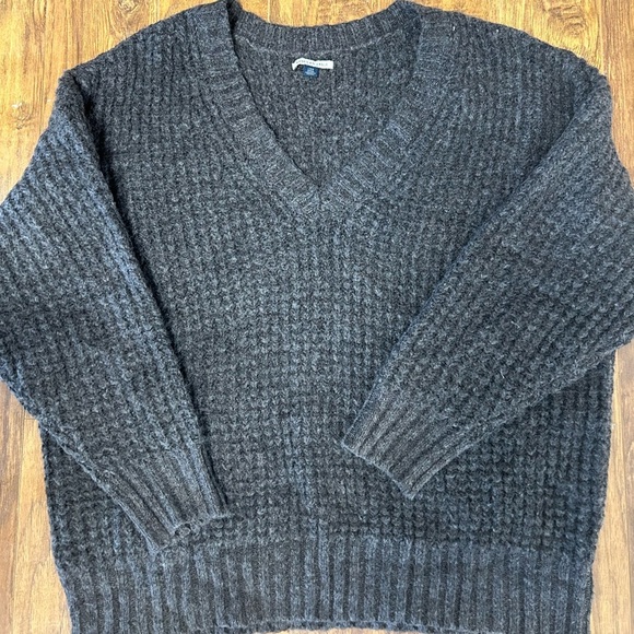 AMERICAN EAGLE SWEATER - Picture 1 of 2